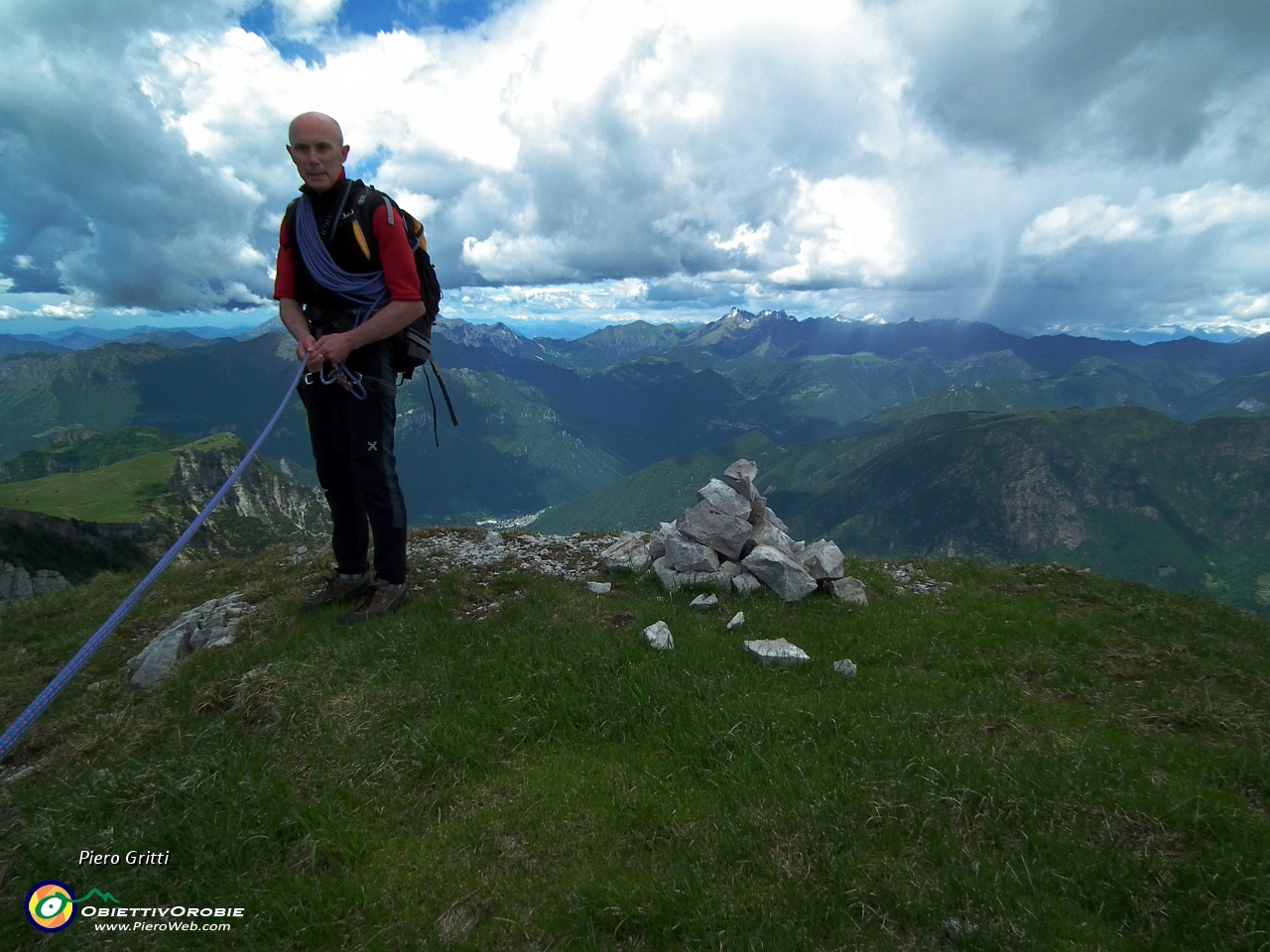 62 in vetta al Pizzo (di Roncobello), 2274 m.... .JPG